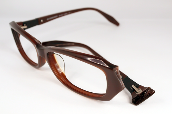 BURBERRY BLACK LABEL　ヨロイ折れ　修復再生