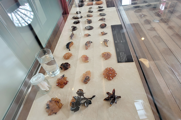 べっ甲の歴史　べっ甲工芸館