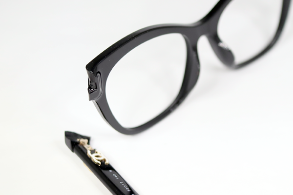 CHANEL　左ヨロイ折れ　修復再生